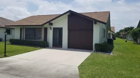 6260 Red Cedar Circle Greenacres FL 33463