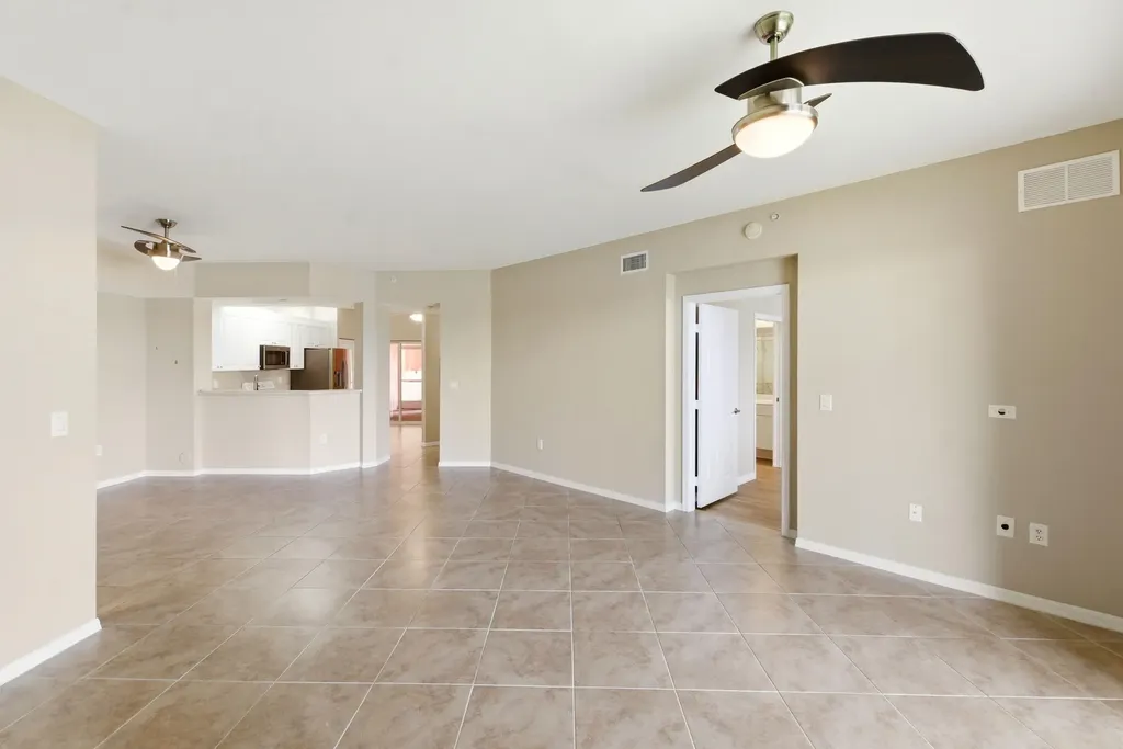 7765 Yardley Drive Tamarac FL 33321