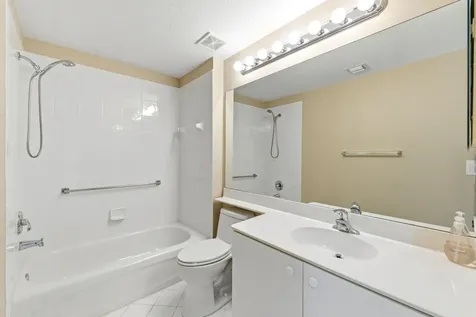 7765 Yardley Drive Tamarac FL 33321