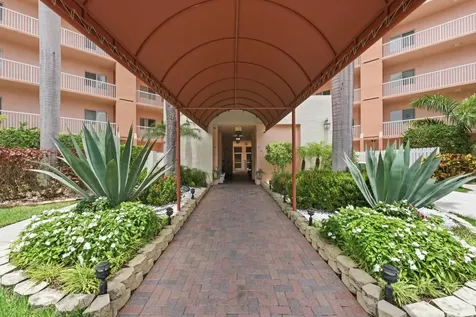 7765 Yardley Drive Tamarac FL 33321