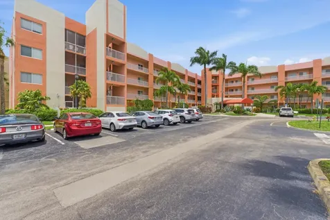 7765 Yardley Drive Tamarac FL 33321