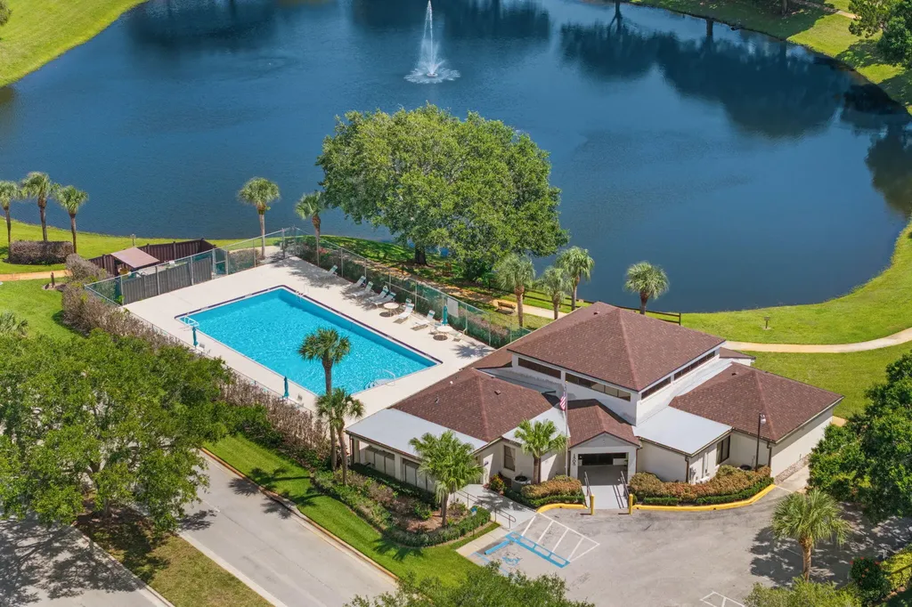 1531 Pheasant Walk Fort Pierce FL 34950
