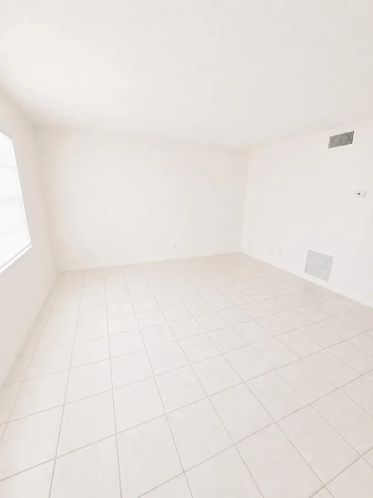 1401 NE 17th Court Fort Lauderdale FL 33305
