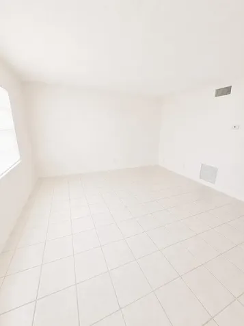 1401 NE 17th Court Fort Lauderdale FL 33305