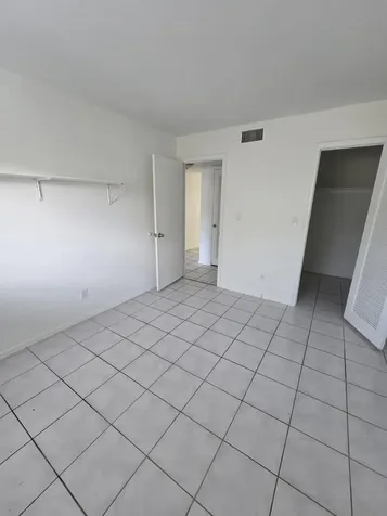 1401 NE 17th Court Fort Lauderdale FL 33305