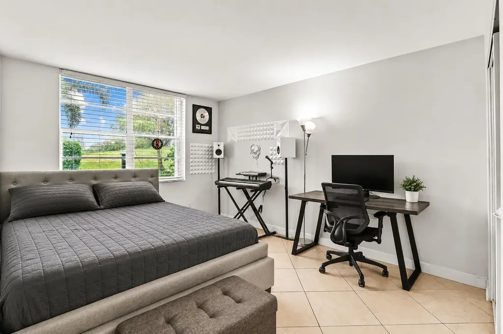 6400 NW 2nd Avenue Boca Raton FL 33487