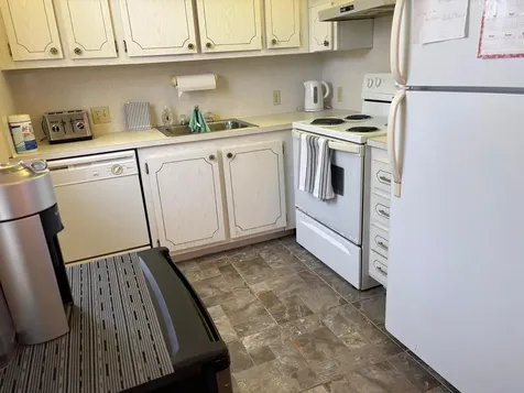 112 C Preston Way Boca Raton FL 33434