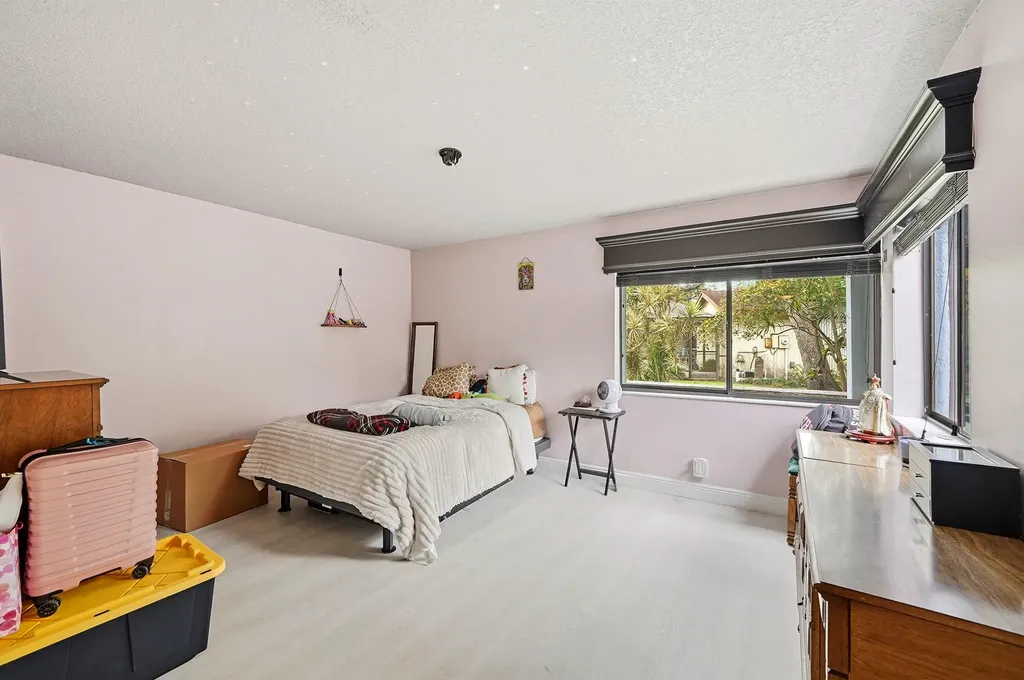 12106 Sailboat Way Cooper City FL 33026