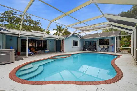 12106 Sailboat Way Hollywood FL 33026