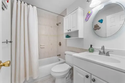4025 NW 105th Avenue Coral Springs FL 33065