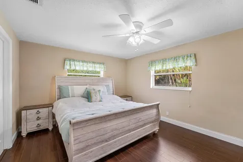 4025 NW 105th Avenue Coral Springs FL 33065