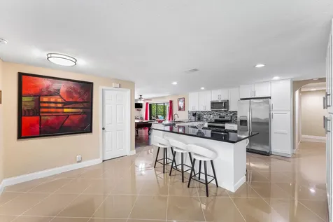 4025 NW 105th Avenue Coral Springs FL 33065