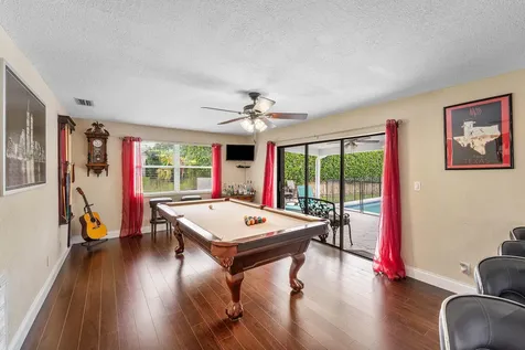 4025 NW 105th Avenue Coral Springs FL 33065