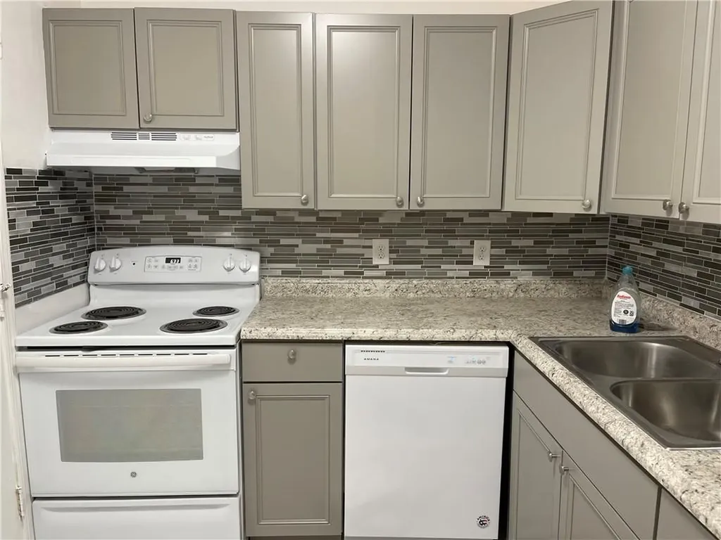 2180 NE 67th Street Fort Lauderdale FL 33308