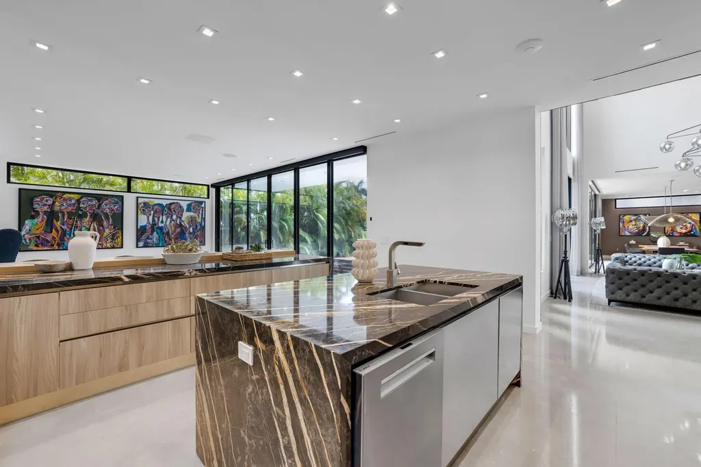 3462 NE 171st Street North Miami Beach FL 33160