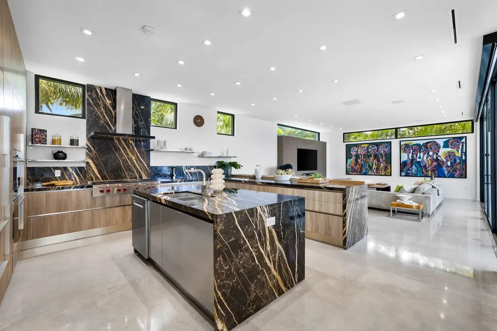 3462 NE 171st Street North Miami Beach FL 33160