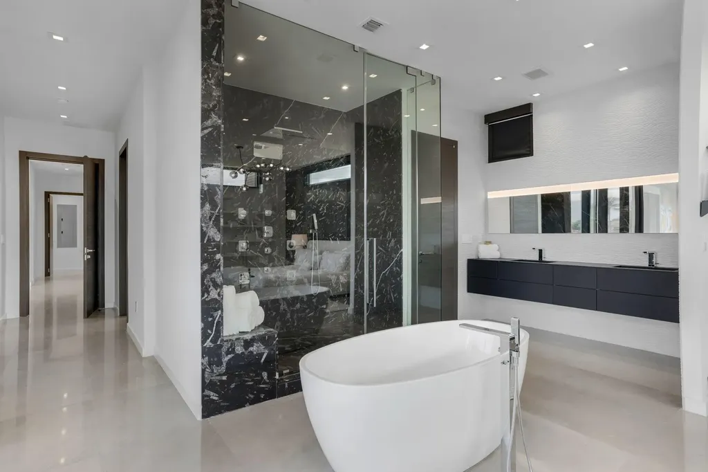 3462 NE 171st Street North Miami Beach FL 33160