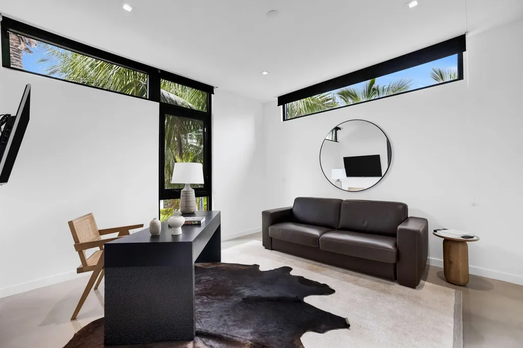 3462 NE 171st Street North Miami Beach FL 33160
