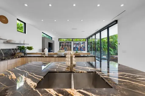 3462 NE 171st Street North Miami Beach FL 33160