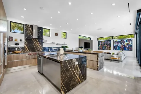 3462 NE 171st Street North Miami Beach FL 33160