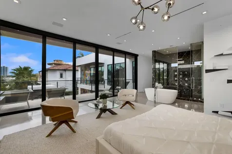 3462 NE 171st Street North Miami Beach FL 33160