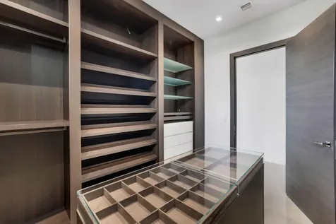 3462 NE 171st Street North Miami Beach FL 33160