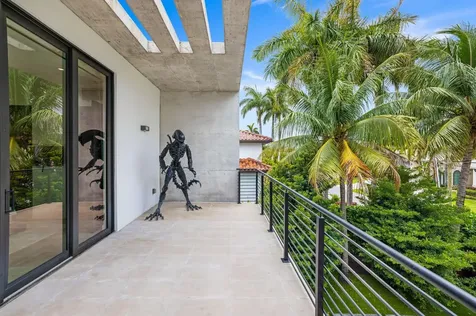 3462 NE 171st Street North Miami Beach FL 33160