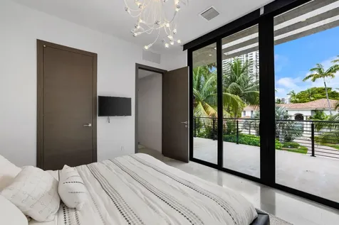 3462 NE 171st Street North Miami Beach FL 33160