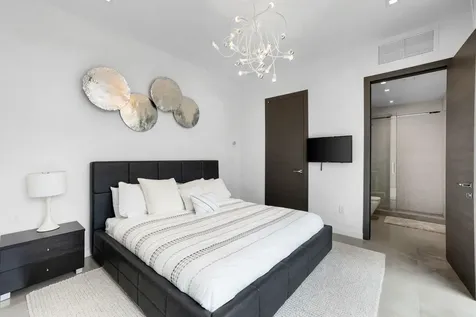 3462 NE 171st Street North Miami Beach FL 33160