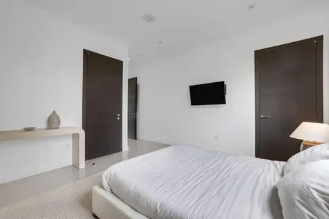 3462 NE 171st Street North Miami Beach FL 33160