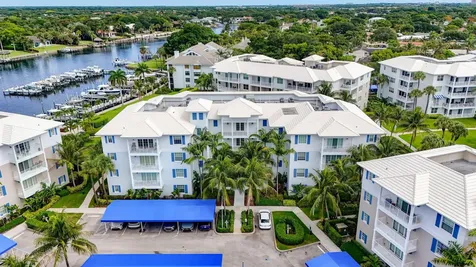 712 Bay Colony Drive S Juno Beach FL 33408