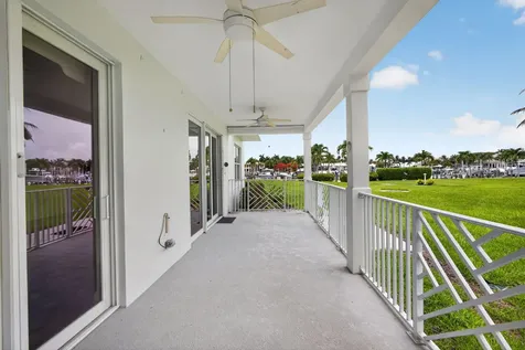 712 Bay Colony Drive S Juno Beach FL 33408