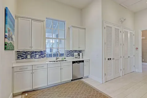 712 Bay Colony Drive S Juno Beach FL 33408