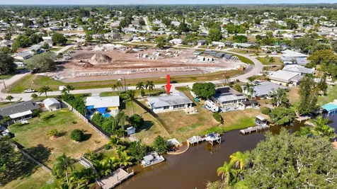 683 SE Harborview Drive Port St Lucie FL 34983