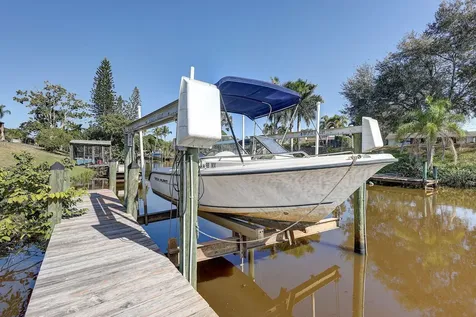 683 SE Harborview Drive Port St Lucie FL 34983