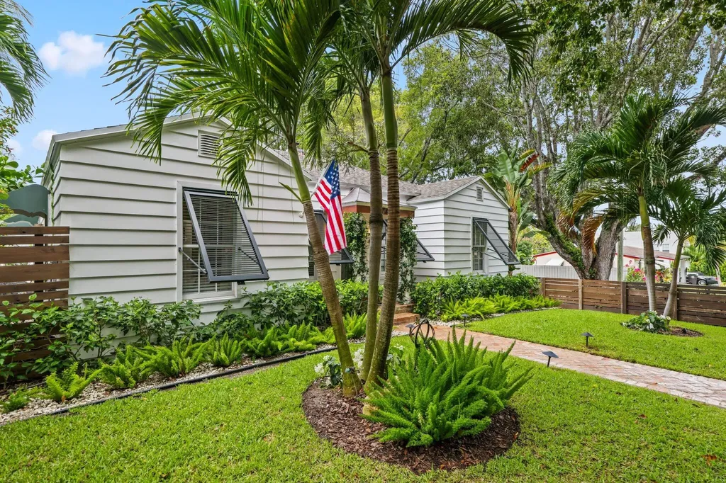 744 Sunset Road West Palm Beach FL 33401