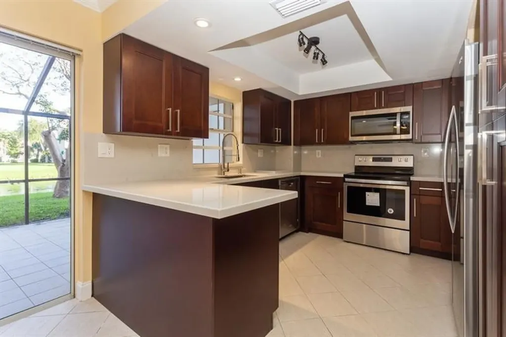 5200 Lake Loop Road Cooper City FL 33330