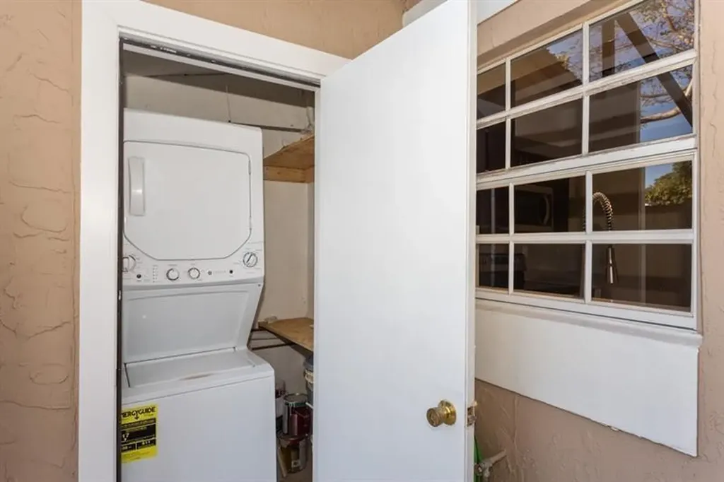 5200 Lake Loop Road Cooper City FL 33330