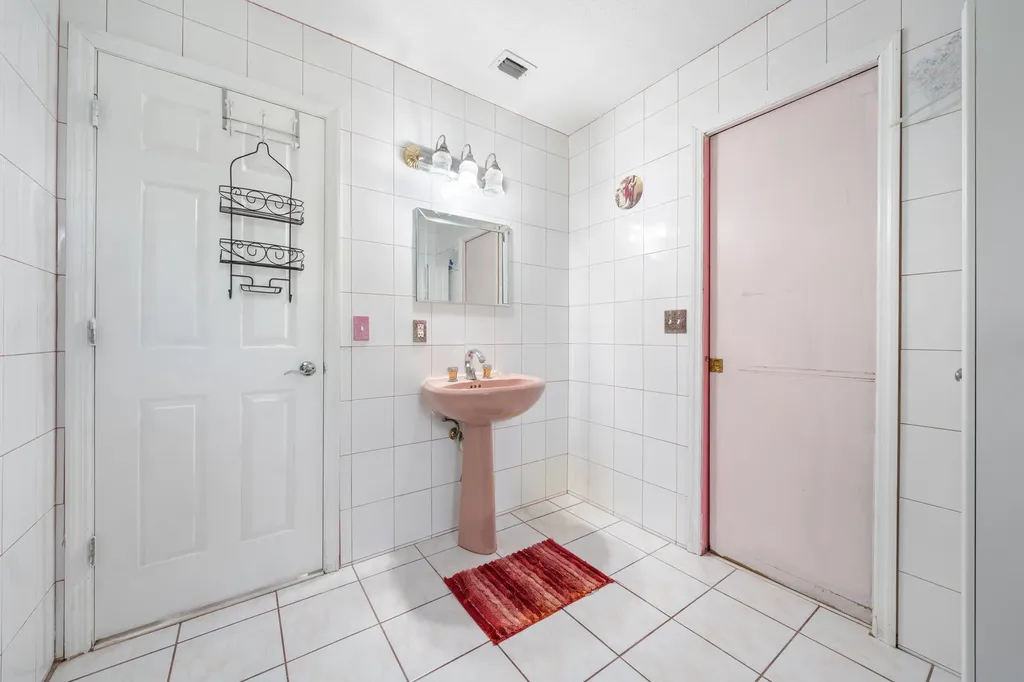 5720 Flagler Street Hollywood FL 33023