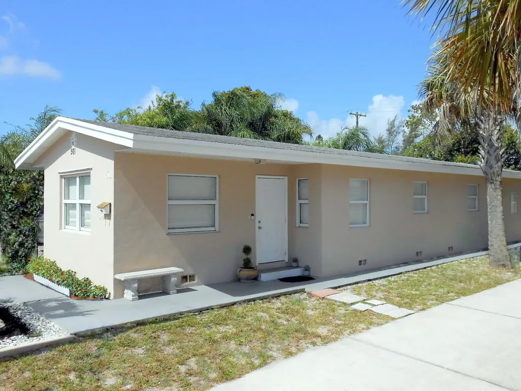 501 S E Street Lake Worth Beach FL 33460