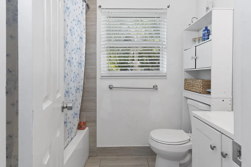 501 S E Street Lake Worth Beach FL 33460