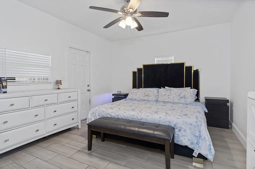 501 S E Street Lake Worth Beach FL 33460