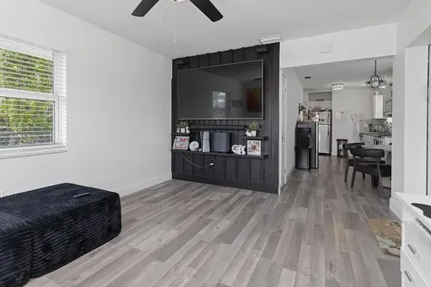501 S E Street Lake Worth Beach FL 33460