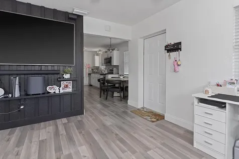 501 S E Street Lake Worth Beach FL 33460