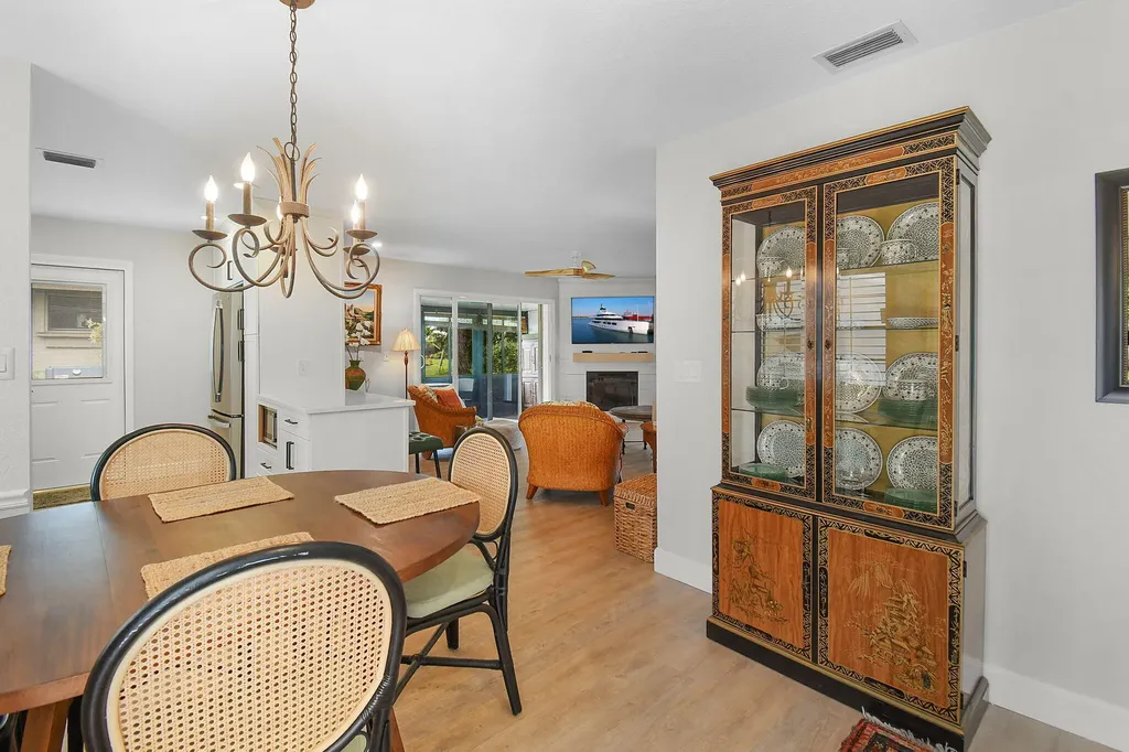 5251 SE Sea Island Way SE Stuart FL 34997