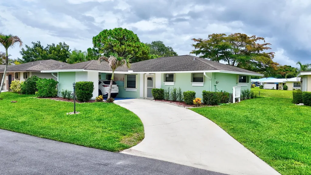 5251 SE Sea Island Way SE Stuart FL 34997