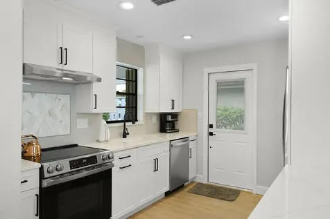 5251 SE Sea Island Way SE Stuart FL 34997