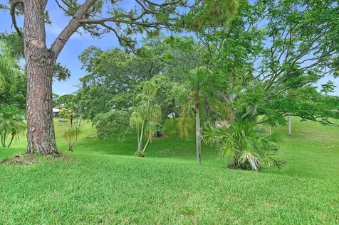 5251 SE Sea Island Way SE Stuart FL 34997