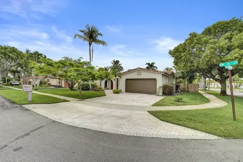 10544 NW 4th Street Plantation FL 33324