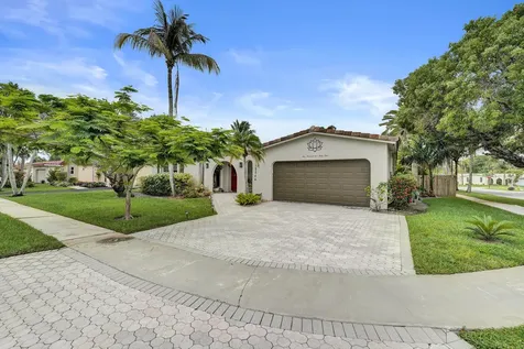 10544 NW 4th Street Plantation FL 33324